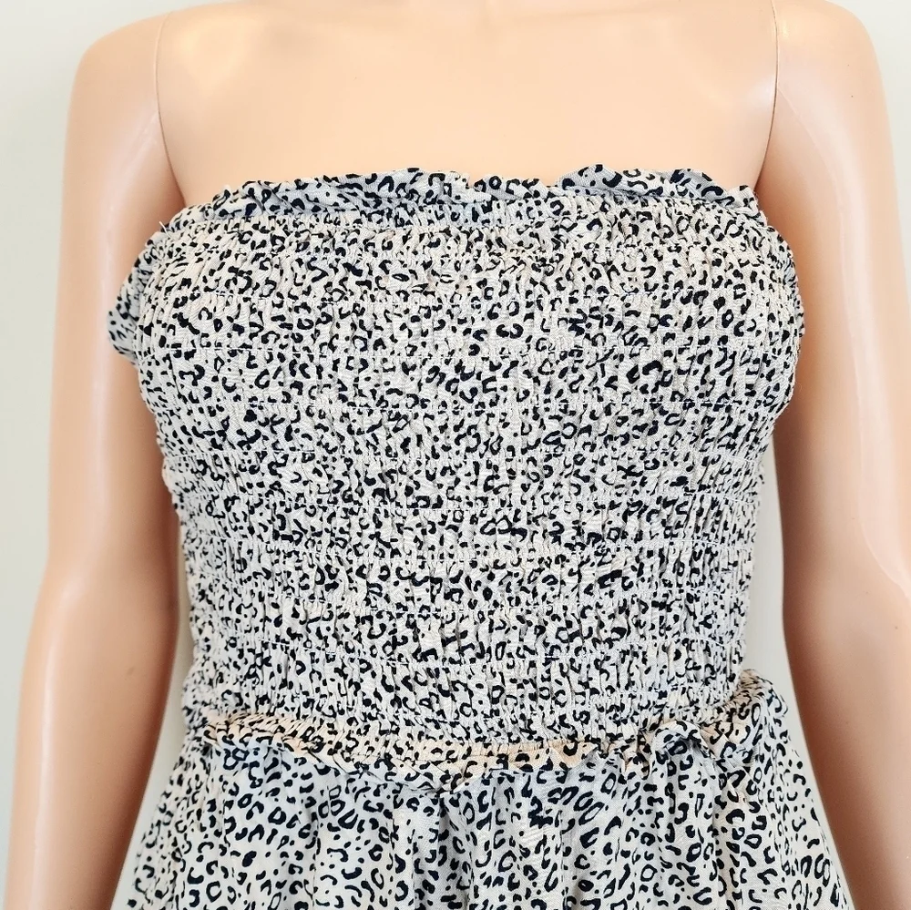 Jessica Simpsons Leopard Print Strapless Romper